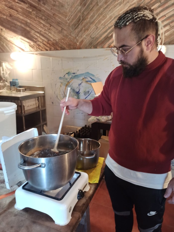 elaborando-cerveza.jpeg